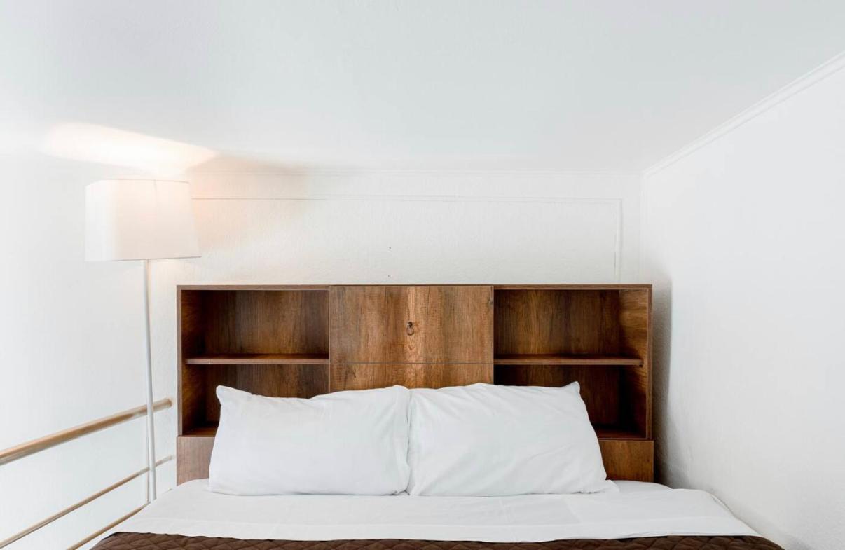 شقة Location King Size Bed تبليسي