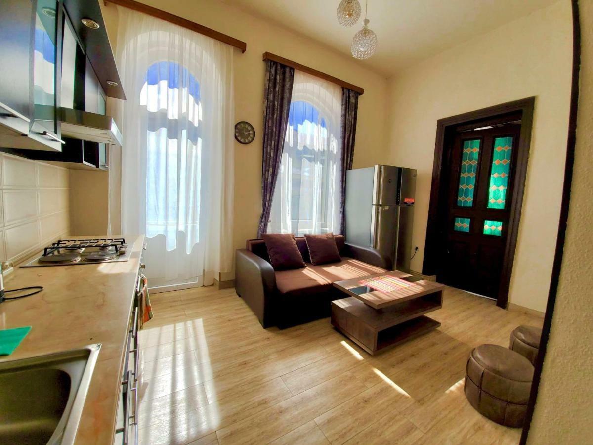 شقة Location King Size Bed *
